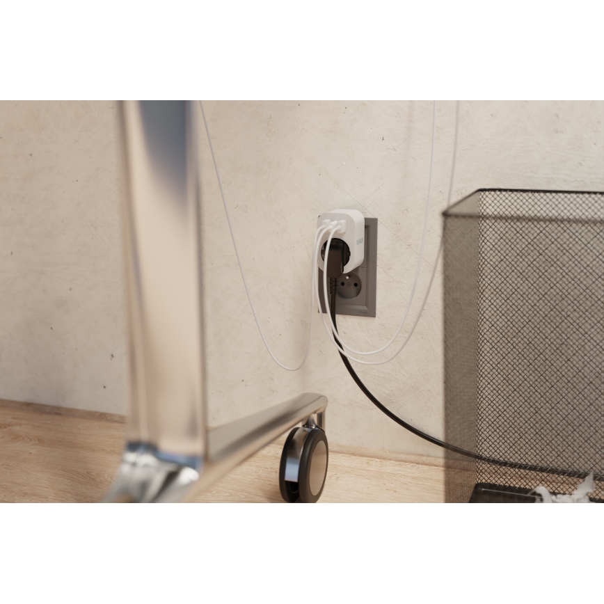 TESLA Smart - Έξυπνη πρίζα 3680W/230V/16A Type F/E 2xUSB-A + 1xUSB-C Wi-Fi